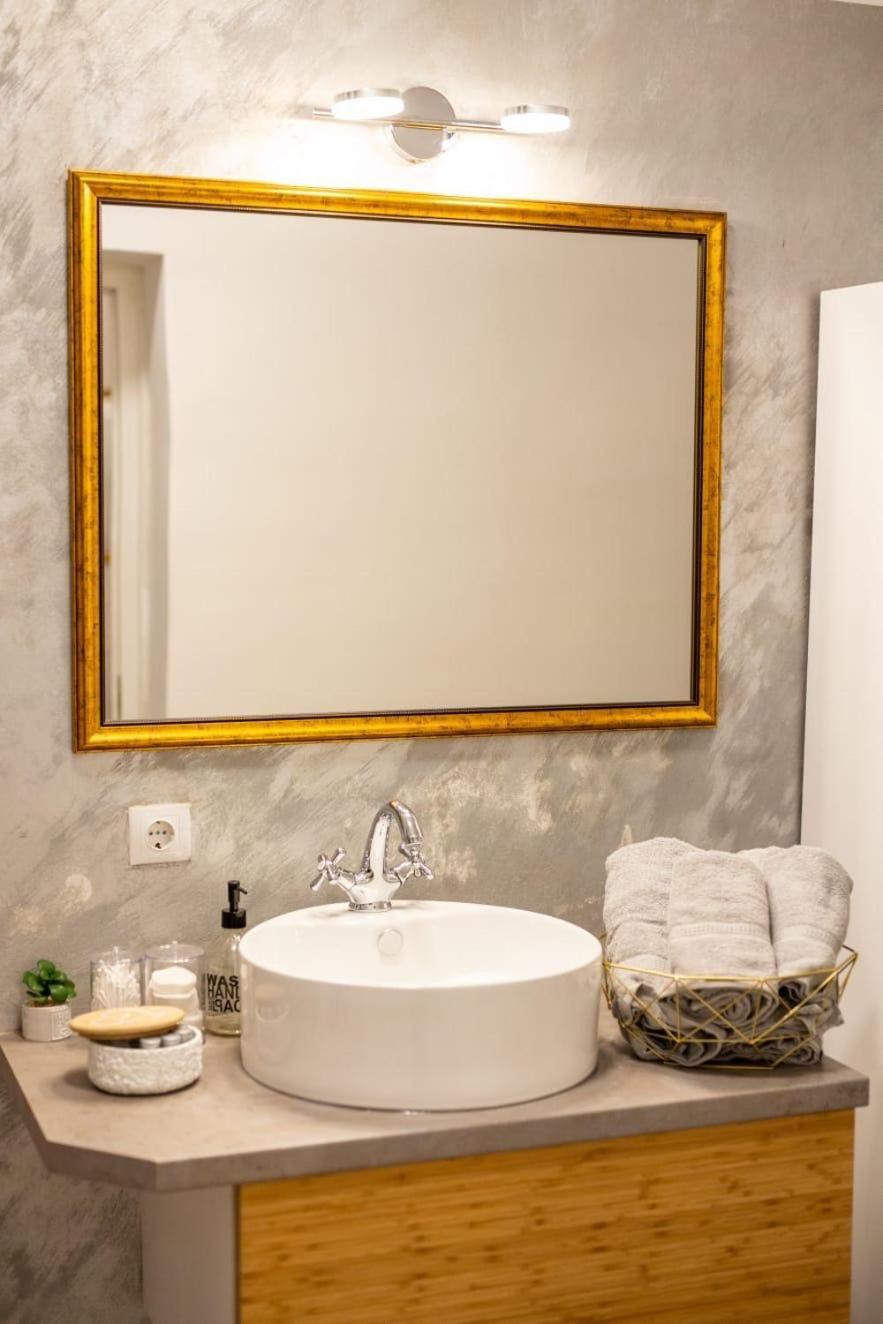 Luxury Ultra Central Σίμπιου Εξωτερικό φωτογραφία
