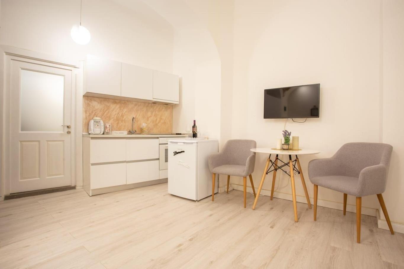 Luxury Ultra Central Σίμπιου Εξωτερικό φωτογραφία